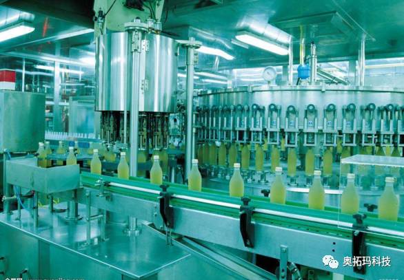 快餐 礦泉水無化工廠,微薄利潤來自 自動(dòng)化,無人化,智能化,效率化這樣效率才明白出廠價(jià)1元一瓶的利潤仍可觀